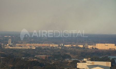 Vista de una de las cámaras de Aire de Santa Fe hacia el centro comercial de ruta 168. Vista de una de las cámaras de Aire de Santa Fe hacia el centro comercial de ruta 168.