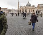 El Vaticano canceló algunos eventos en espacios cerrados y hay una guardia médica disponible las 24 horas. El Vaticano canceló algunos eventos en espacios cerrados y hay una guardia médica disponible las 24 horas.