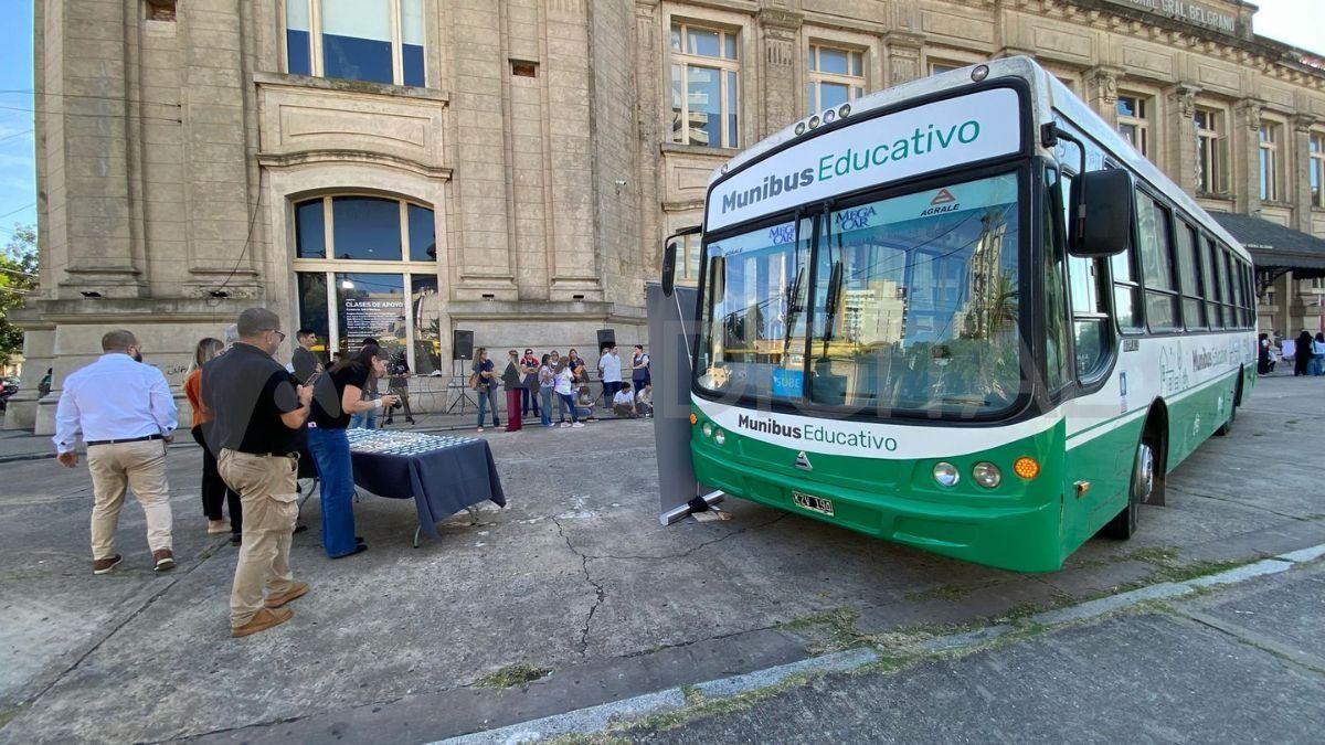 El Munibus educativo ya funciona en Santa Fe.