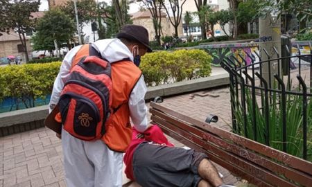 Un colombiano ganó dos veces la lotería y ahora vive en las calles. Un colombiano ganó dos veces la lotería y ahora vive en las calles.