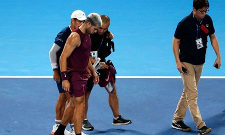 Carlos Alcaraz se bajó del Masters 1000 de Shanghái Carlos Alcaraz se bajó del Masters 1000 de Shanghái