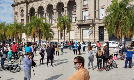Desde el comienzo de la cuarentena por la pandemia del coronavirus cerraron entre 7 y 8 gimnasios en la ciudad de Santa Fe. Desde el comienzo de la cuarentena por la pandemia del coronavirus cerraron entre 7 y 8 gimnasios en la ciudad de Santa Fe.