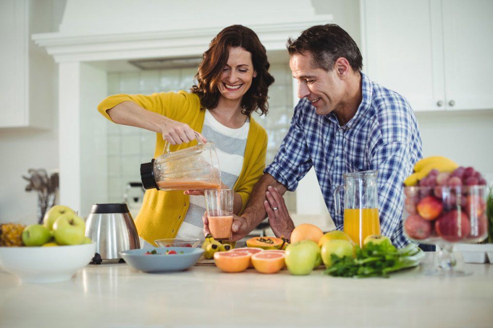 Nuevos estudios advierten que algunos planes de alimentación pueden elevar los riesgos cardiovasculares, según distintas sociedades médicas internacionales
