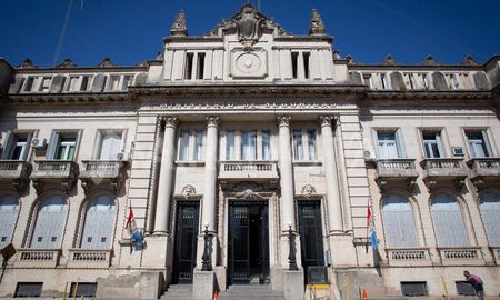 Uno de los imputados trabajaba en la parte de Mayordomía del Ministerio de Seguridad. Uno de los imputados trabajaba en la parte de Mayordomía del Ministerio de Seguridad.