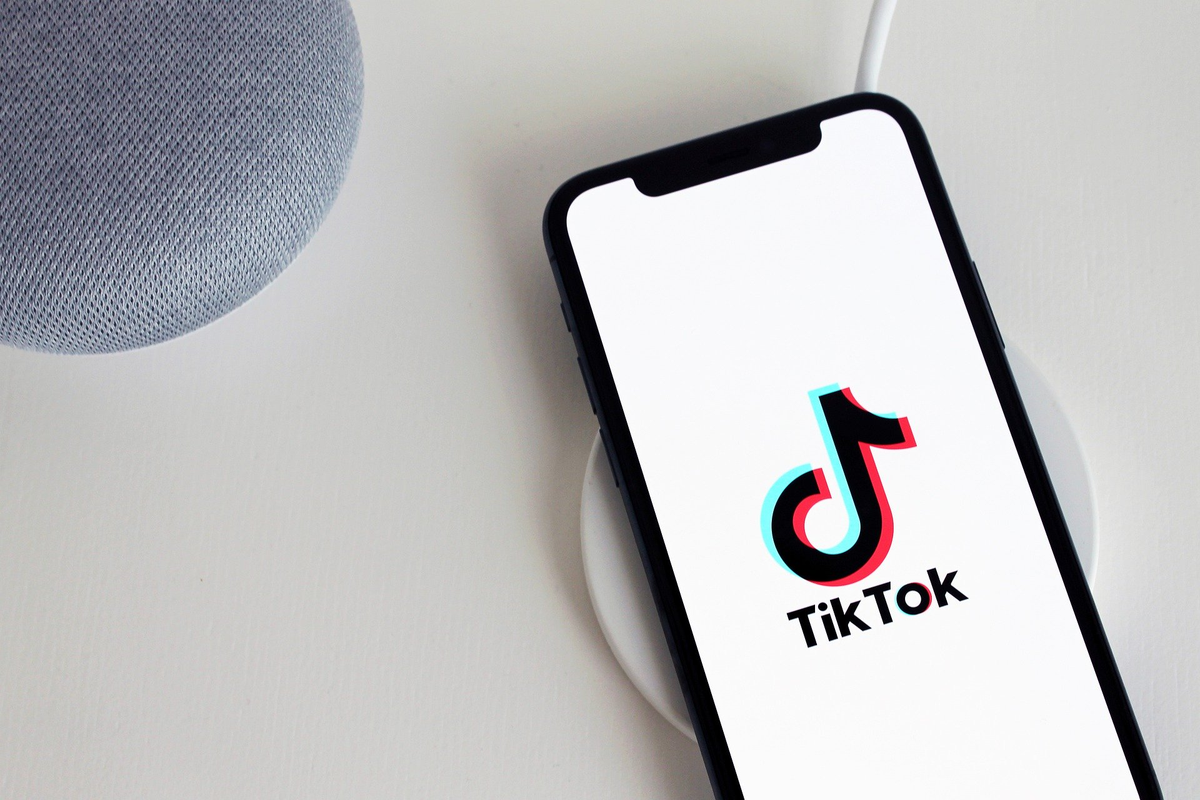 Tiktok es una de las aplicaciones donde más hora se pasa. 