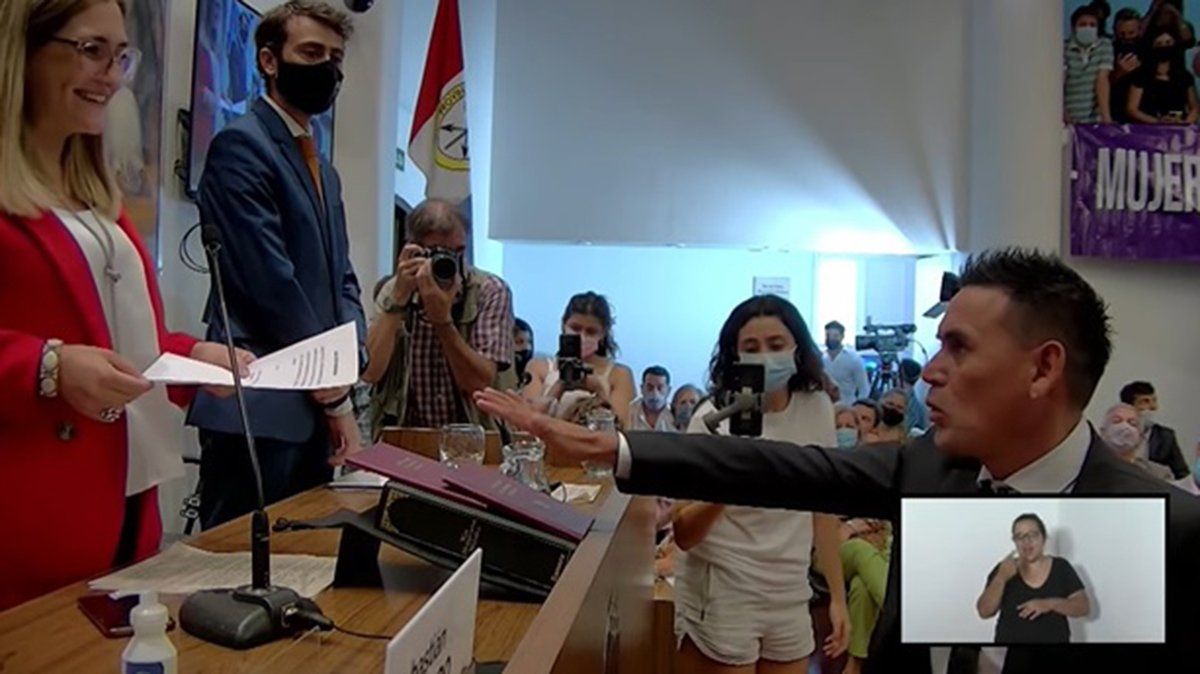 Asumió Juan José Piedrabuena como concejal.