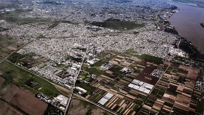 Homicidio en Villa Gobernador Gálvez: un hombre fue hallado sin vida dentro de una vivienda