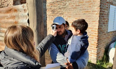 Se puso en marcha el Plan Detectar en la ciudad de Santo Tomé, el dispositivo de testeo orientado a la búsqueda focalizada y activa de casos de Covid-19 en los barrios populares. Se puso en marcha el Plan Detectar en la ciudad de Santo Tomé, el dispositivo de testeo orientado a la búsqueda focalizada y activa de casos de Covid-19 en los barrios populares.