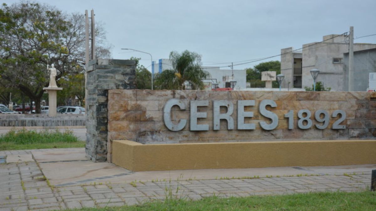 Un hombre de 26 años fue aprehendido en Ceres tras ser denunciado por agredir a su pareja.