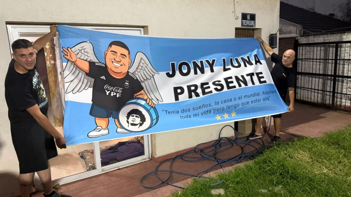 El emotivo homenaje de hinchas argentinos a un amigo que falleció tras luchar con una dura enfermedad: Va al Mundial
