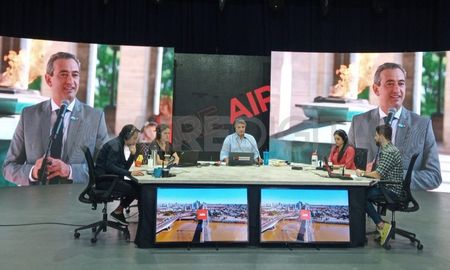 Lo que es clave es sostener las restricciones actuales, si fuera necesario establecer más, eso es algo que se medirá con datos, aseguró Javkin en diálogo con Aire de Santa Fe. Lo que es clave es sostener las restricciones actuales, si fuera necesario establecer más, eso es algo que se medirá con datos, aseguró Javkin en diálogo con Aire de Santa Fe.
