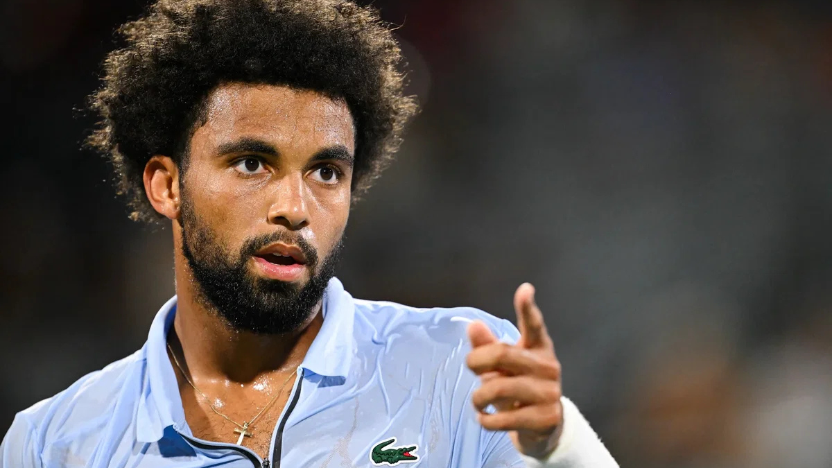 Arthur Fils le ganó a Thiago Tirante y avanza a las semifinales del Masters 1000 de Cincinnati. Arthur Fils le ganó a Thiago Tirante y avanza a las semifinales del Masters 1000 de Cincinnati.