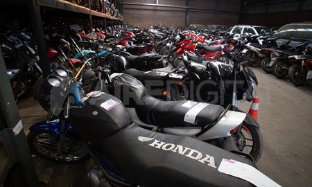 Se espera compactar un total de 1.052 motos al final del día. Se espera compactar un total de 1.052 motos al final del día.