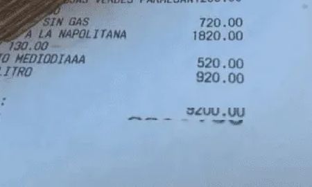 Fue a cenar y tuvo que usar un grueso fajo de billetes en pesos para pagar: Estamos como Venezuela o peor Fue a cenar y tuvo que usar un grueso fajo de billetes en pesos para pagar: Estamos como Venezuela o peor