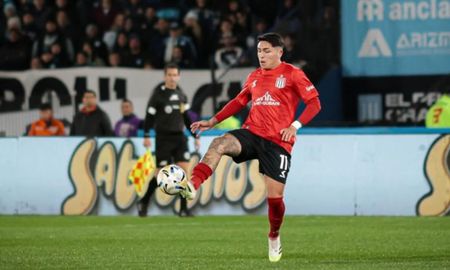 El posteo y nuevo mensaje de Facundo Farías para los hinchas de Estudiantes tras la polémica frase de Colón El posteo y nuevo mensaje de Facundo Farías para los hinchas de Estudiantes tras la polémica frase de Colón
