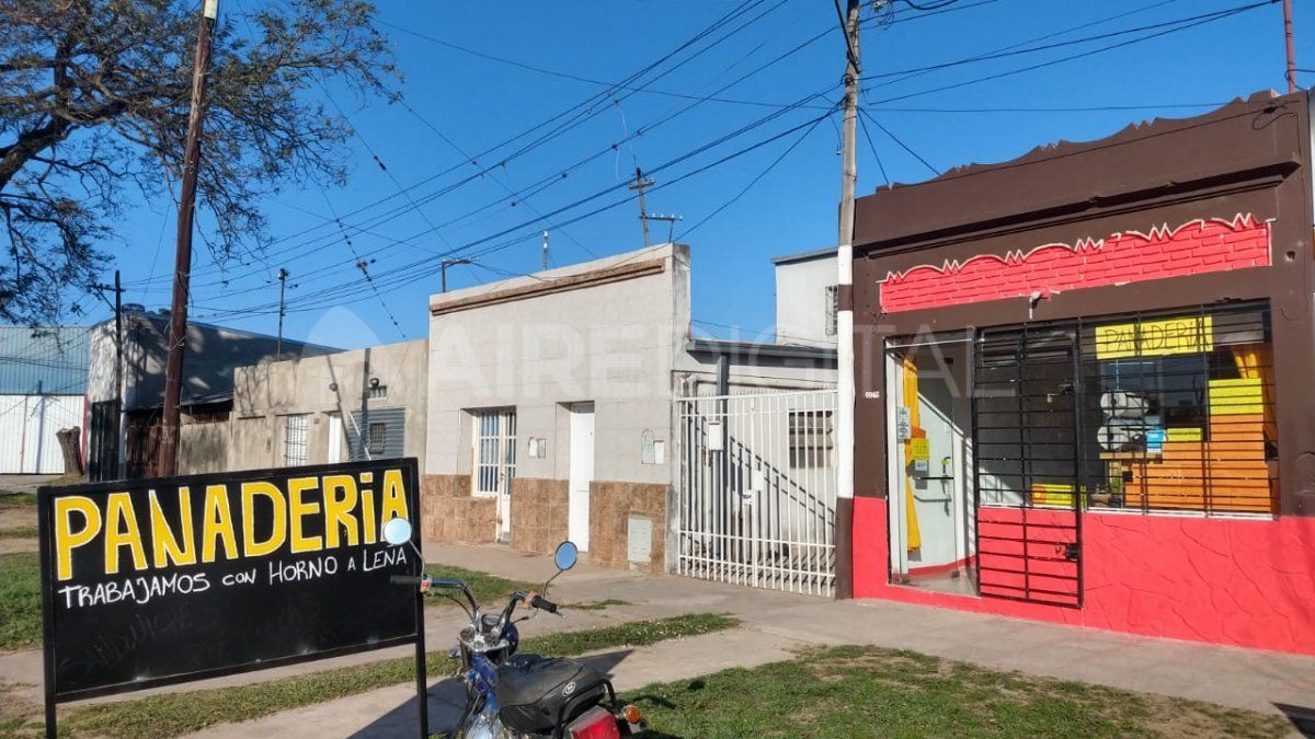 Robaron en una panadería ubicada en Facundo Zuviría 6900