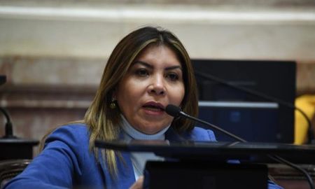 La senadora peronista Sandra Mendoza afirmó que el gobierno del presidente Javier Milei no llegará al 26 de octubre. La senadora peronista Sandra Mendoza afirmó que el gobierno del presidente Javier Milei no llegará al 26 de octubre.