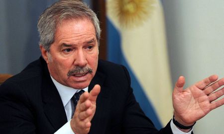 Felipe Solá, el canciller argentino. Felipe Solá, el canciller argentino.