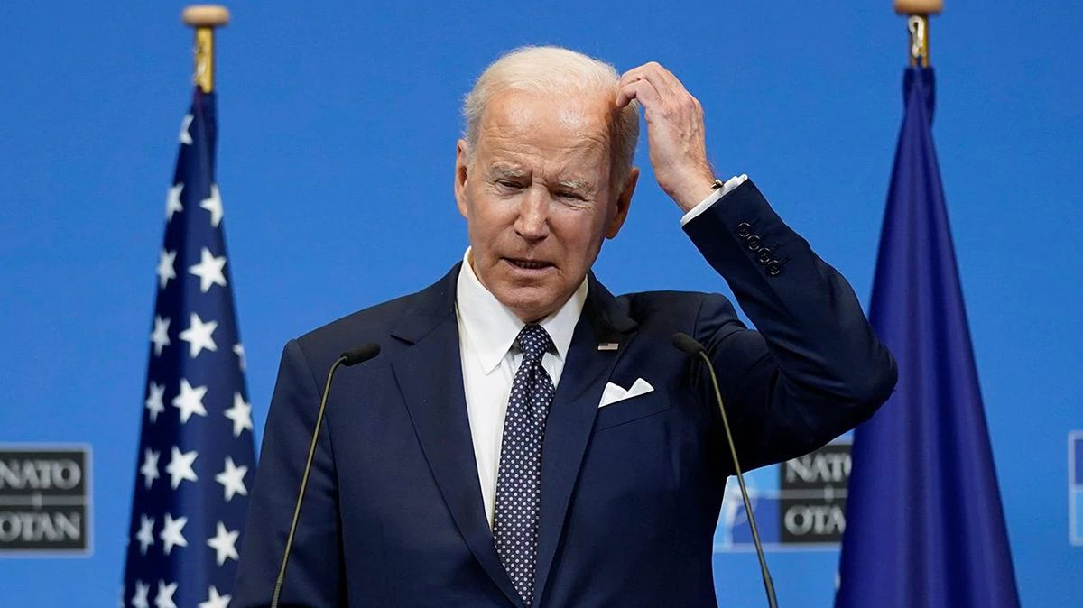 "Es difícil decirlo realmente. Pero claramente está perdiendo la guerra en Irak. Está perdiendo la guerra en casa", dijo Biden sobre Putin.