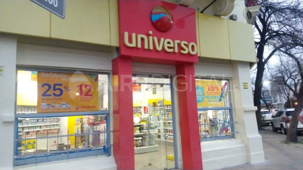 Pinturer&iacute;a Universo - Bulevar y Marcial Candioti