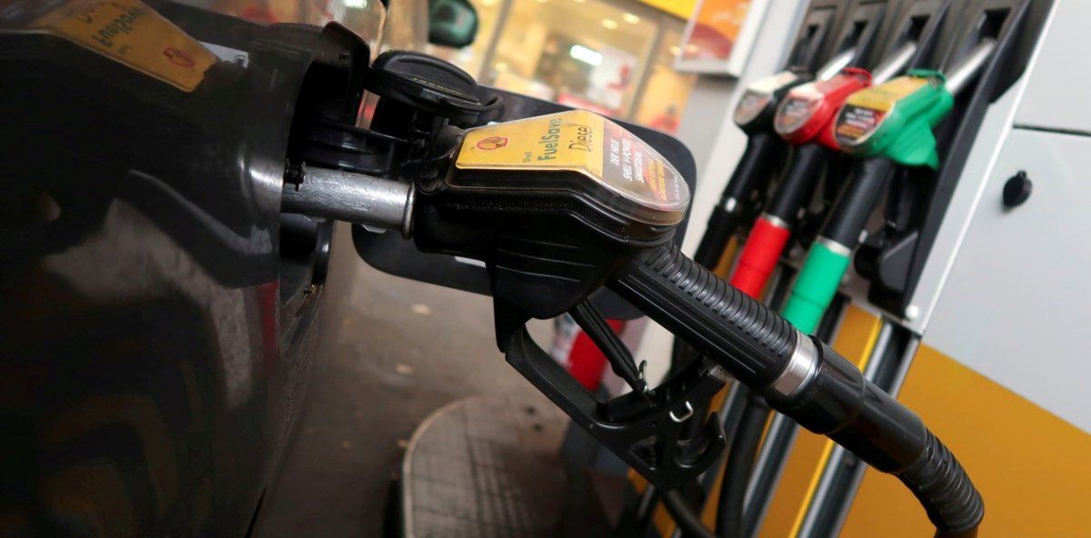 El aumento de naftas fue confirmado por el titular de la Cámara de Empresas de Combustibles