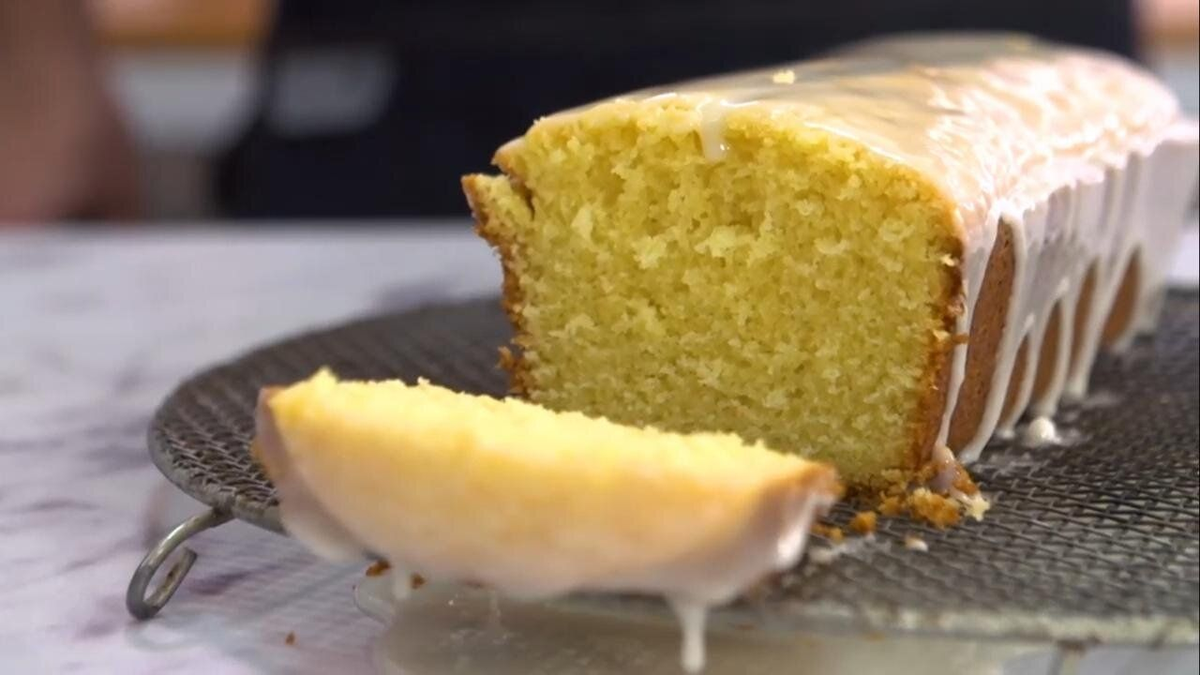 El budín de limón y coco es una excelente opción para hacer en casa y disfrutar con los mates de la tarde. El budín de limón y coco es una excelente opción para hacer en casa y disfrutar con los mates de la tarde.