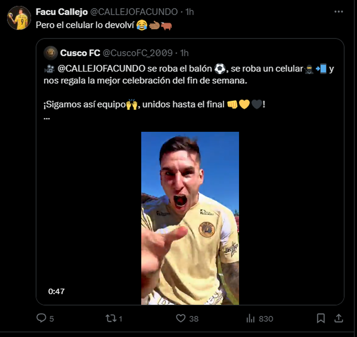Facundo Callejo se robó un celular en pleno partido.