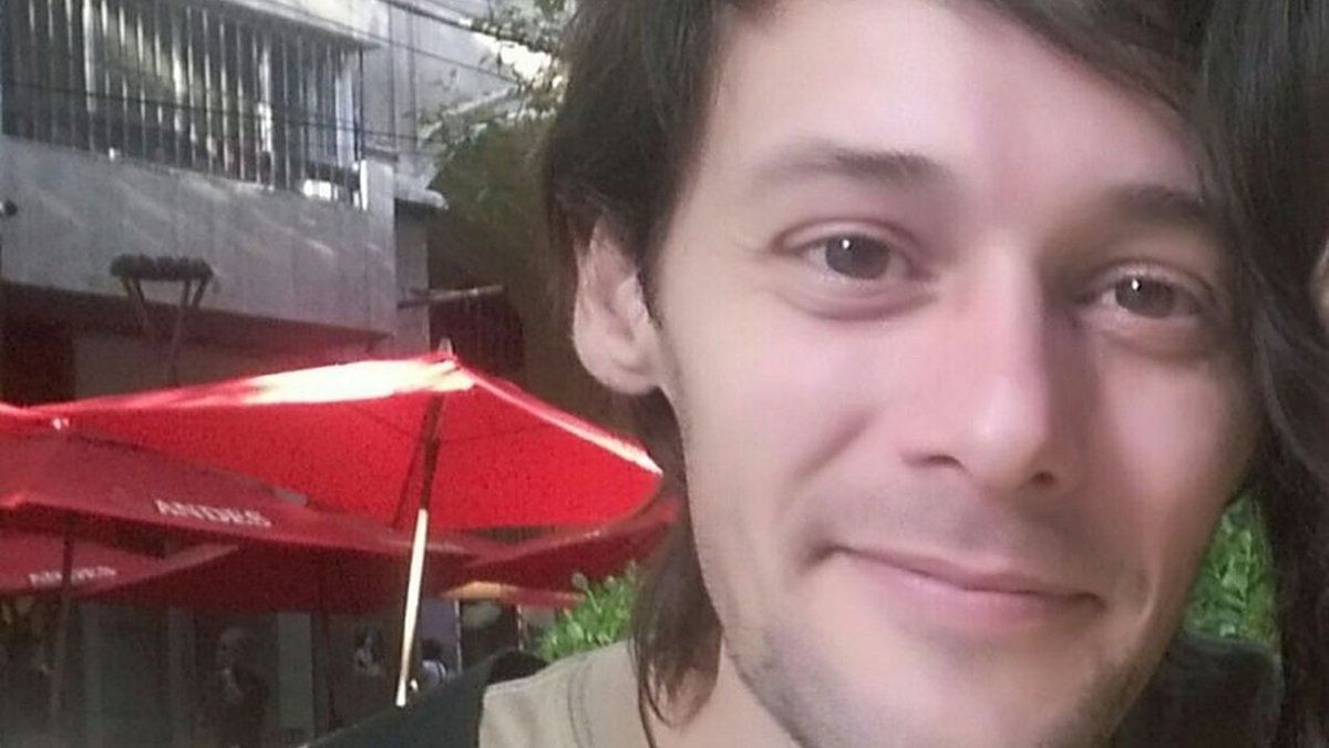 Aunque aún no existe más información, el cuerpo presentaría un avanzado estado de descomposición.