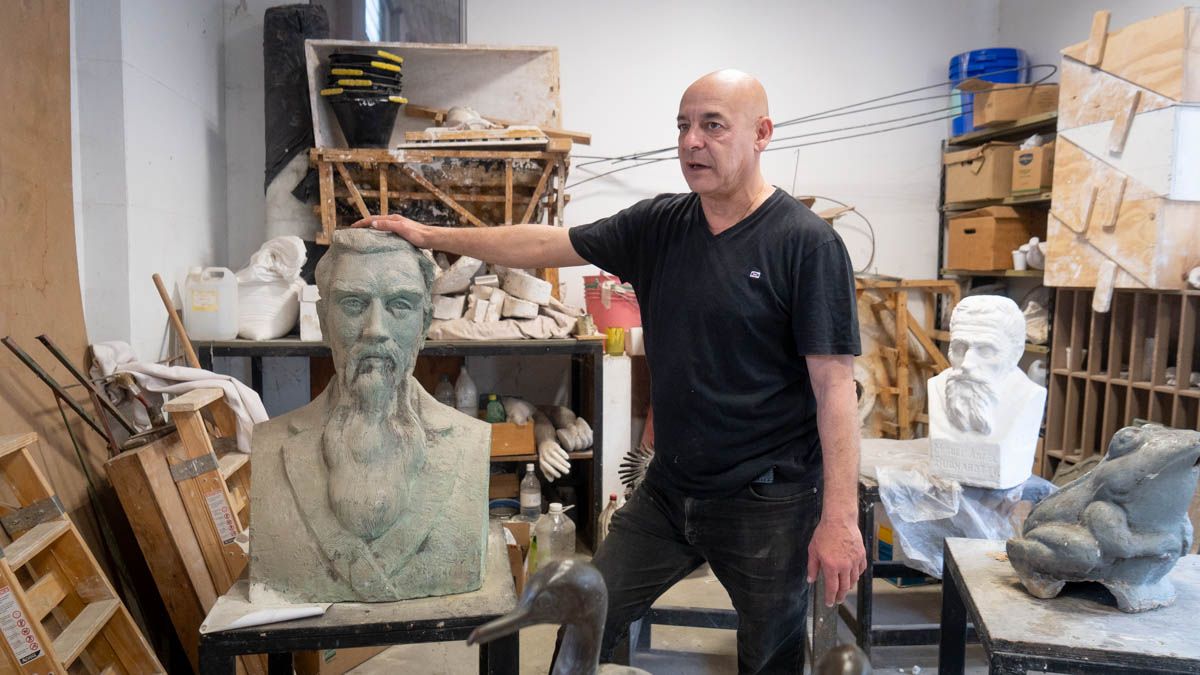 Las prácticas y el asesoramiento por parte de expertos es imprescindible a la hora de aprender a restaurar. Las prácticas y el asesoramiento por parte de expertos es imprescindible a la hora de aprender a restaurar.