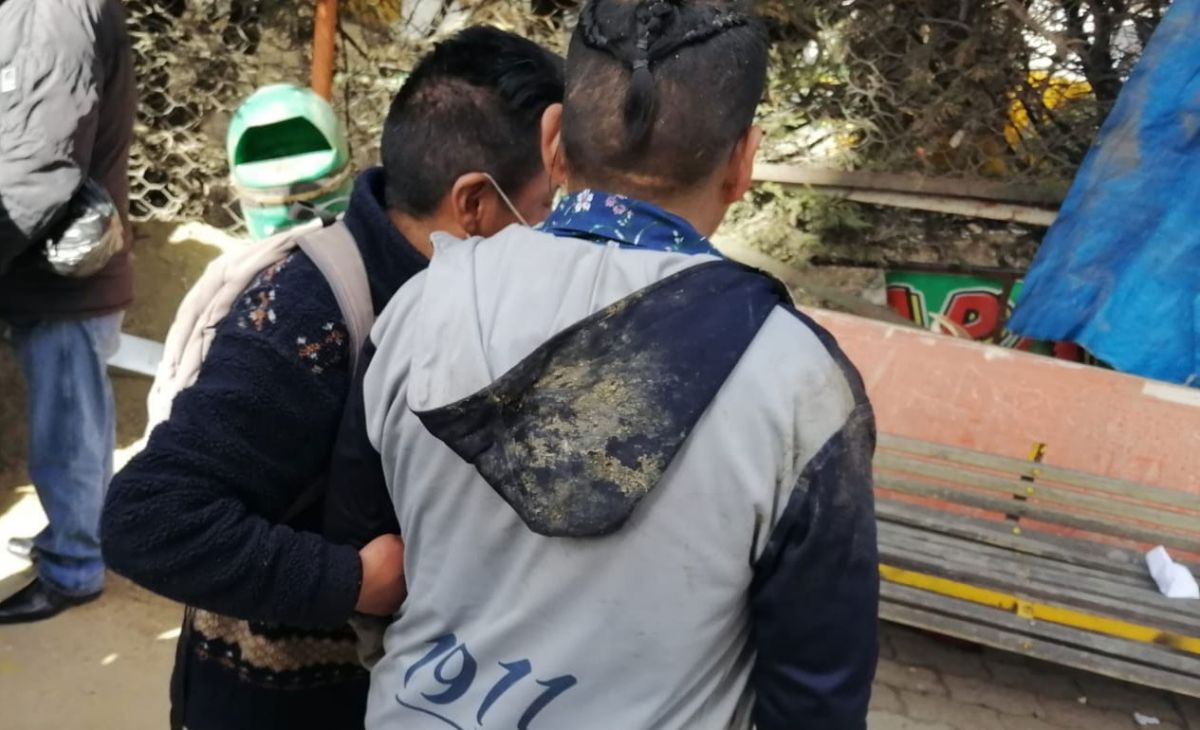 El hombre había sido dado por muerto y aún tenía cemento fresco sobre él.