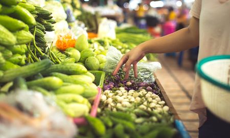 Los datos surgen del Ipod elaborado por el sector de Economías Regionales de Came sobre más de 700 precios de cada productos en distintas provincias en comercios minoristas y cadenas de hipermercados. Los datos surgen del Ipod elaborado por el sector de Economías Regionales de Came sobre más de 700 precios de cada productos en distintas provincias en comercios minoristas y cadenas de hipermercados.