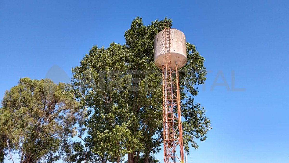La planta potabilizadora de barrio Los Troncos funciona desde 2018 en Berutti y Camino Viejo a Esperanza.&nbsp;