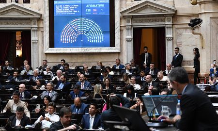 El proyecto se aprobó con 138 votos contra 94 y 1 abstención, y ahora se girará al Senado para su sanción definitiva.