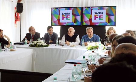 lifschitz reunio a su gabinete en reconquista lifschitz reunio a su gabinete en reconquista