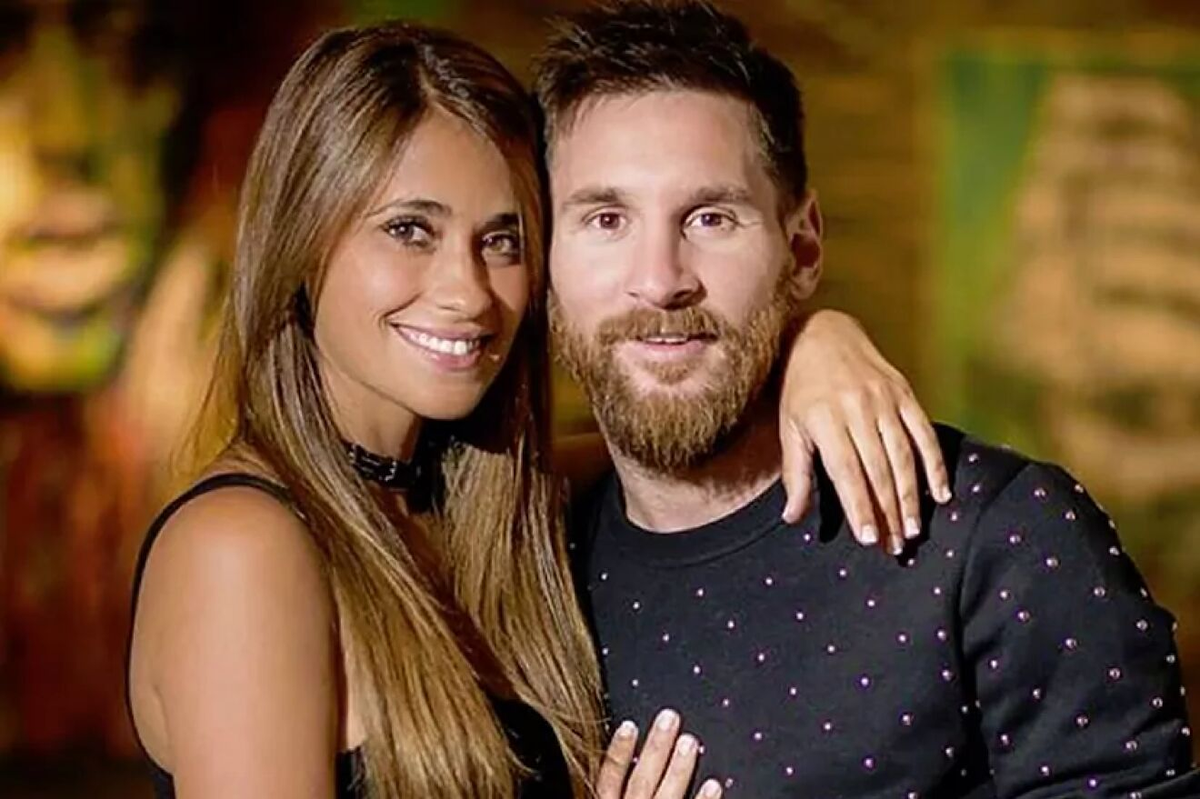 Lionel Messi viajó a España junto a su familia.