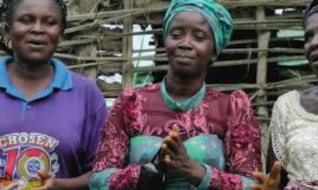 La comunidad de Kebbi exige respuestas ante otro ataque de bandidos en escuelas rurales. La comunidad de Kebbi exige respuestas ante otro ataque de bandidos en escuelas rurales.