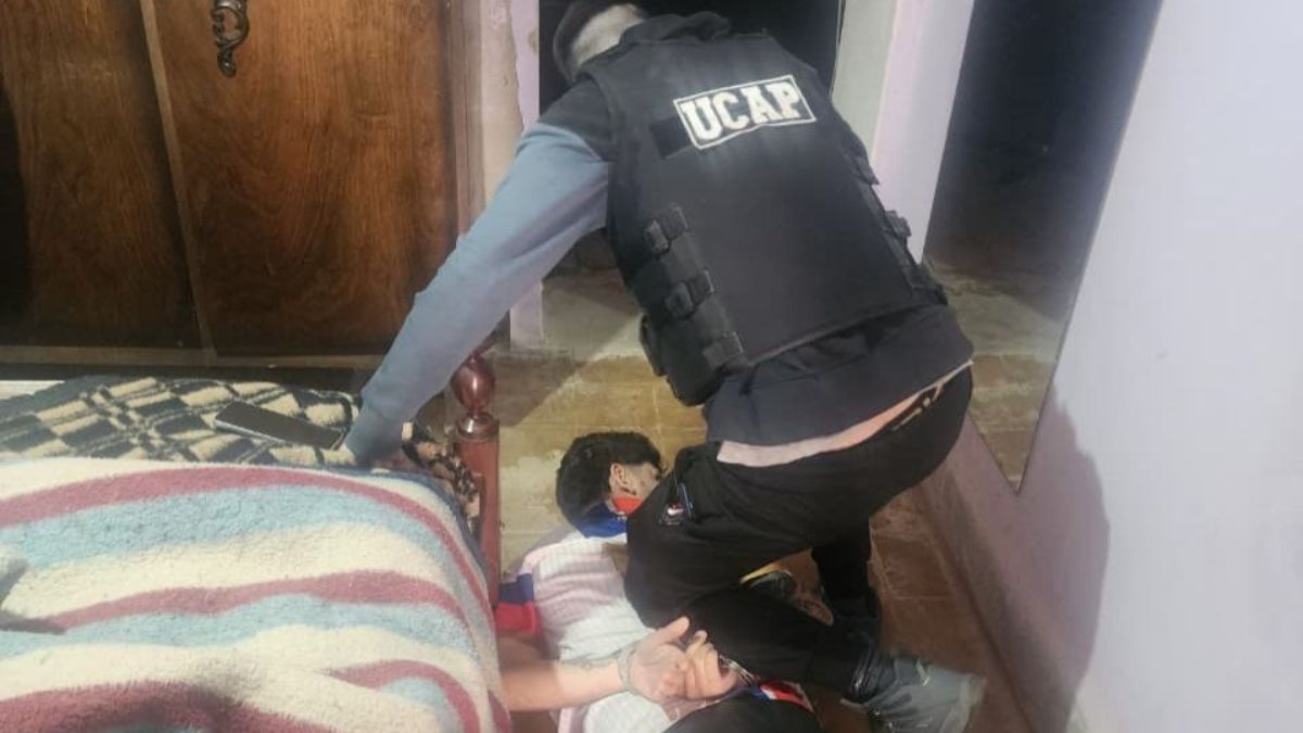 Se trata de Samuel Elías Reyes, prófugo por el asesinato de Zamir Torres, un niño de 4 años, ocurrido en Frontera. Se trata de Samuel Elías Reyes, prófugo por el asesinato de Zamir Torres, un niño de 4 años, ocurrido en Frontera.