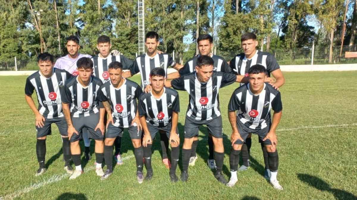 Sportivo del Norte de Esperanza malogr&oacute; un penal en el inicio del partido. Foto: Luciano Vertone.