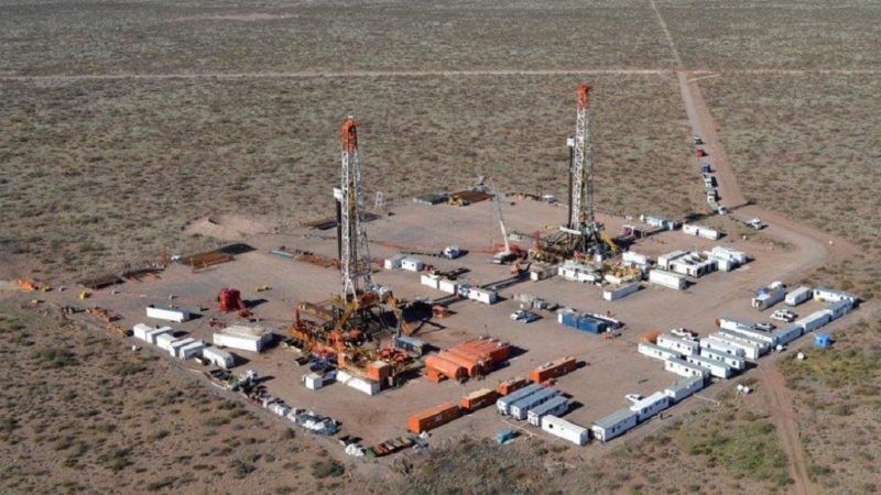 El Instituto Argentino de Energía General Mosconi publicó en su Informe de Tendencias de mayo que la producción de petróleo aumentó 0,2% de manera intermensual, lo que representó un crecimiento del 58,5% interanual y alcanzó un acumulado del 24,8% en los últimos doce meses.
