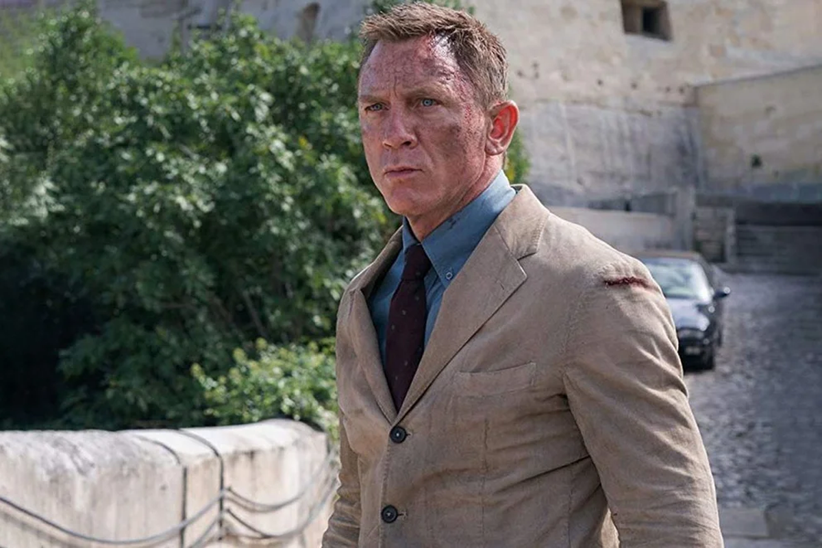 Daniel Craig.