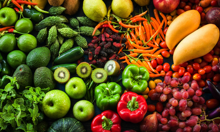 Frutas y verduras de esta temporada. Frutas y verduras de esta temporada.