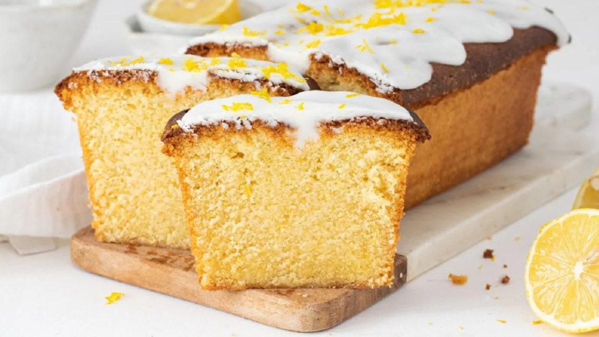 Budín de limón sin harina ni azúcar: húmedo