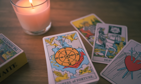 Los 12 signos del zodíaco y su representación en el tarot. Los 12 signos del zodíaco y su representación en el tarot.