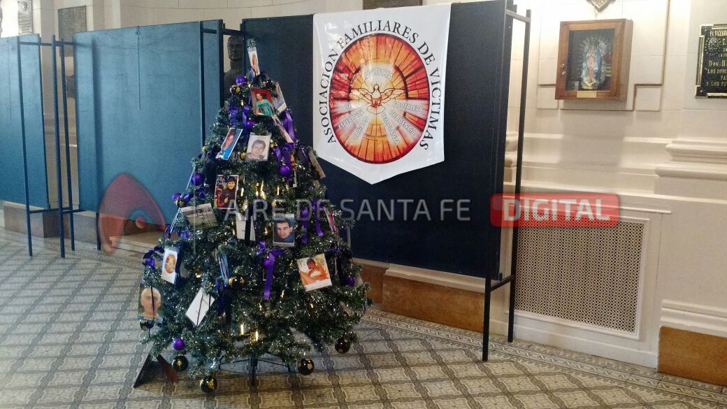 El Árbol de la Memoria es trasladado al Ministerio de Seguridad