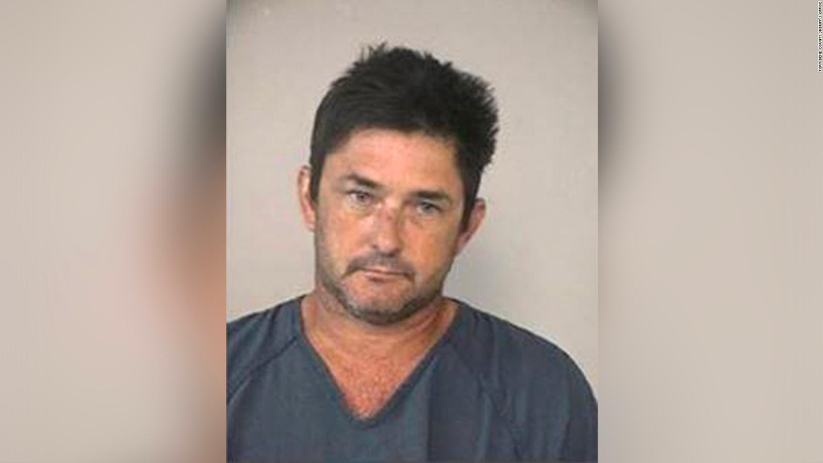 Samuel Cartwright, de 47 años, dueño de los animales.