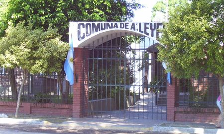 Desde la Comuna informaron que la presencia policial hay que solicitarla al 911 o Comando Radioeléctrico. Desde la Comuna informaron que la presencia policial hay que solicitarla al 911 o Comando Radioeléctrico.