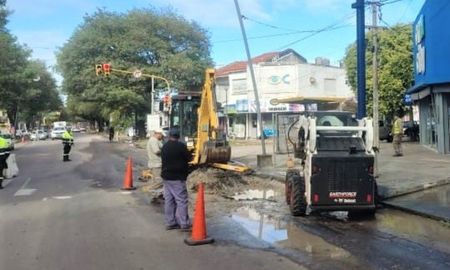 Vialidad Nacional y el municipio de Santo Tomé realizan obras en la Ruta Nacional 11, a metros de las Cinco Esquinas. Vialidad Nacional y el municipio de Santo Tomé realizan obras en la Ruta Nacional 11, a metros de las Cinco Esquinas.