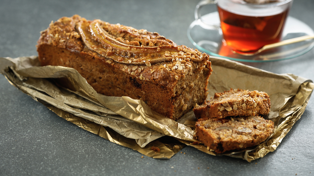Cómo hacer budín de avena y azúcar mascabo: la receta para sorprender con un postre rico y saludable