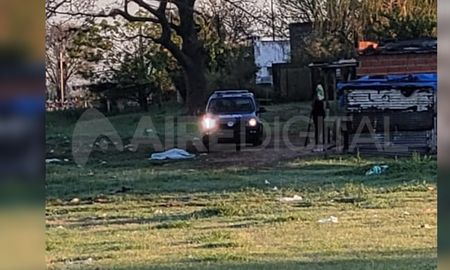 El domingo personal policial llegó al lugar y obligó a los ocupantes a retirarse. El domingo personal policial llegó al lugar y obligó a los ocupantes a retirarse.