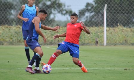 Unión ya está en Uruguay para encarar la recta final de la pretemporada. Unión ya está en Uruguay para encarar la recta final de la pretemporada.